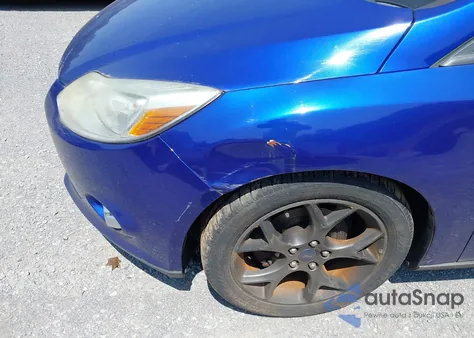 2013 Ford Focus Se z USA, uszkodzony, nr VIN 1FADP3F29DL354150